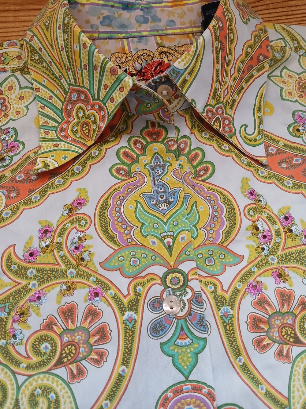 Robert Graham Multicolor Floral Button-Down Shirt with Gold Embroidery